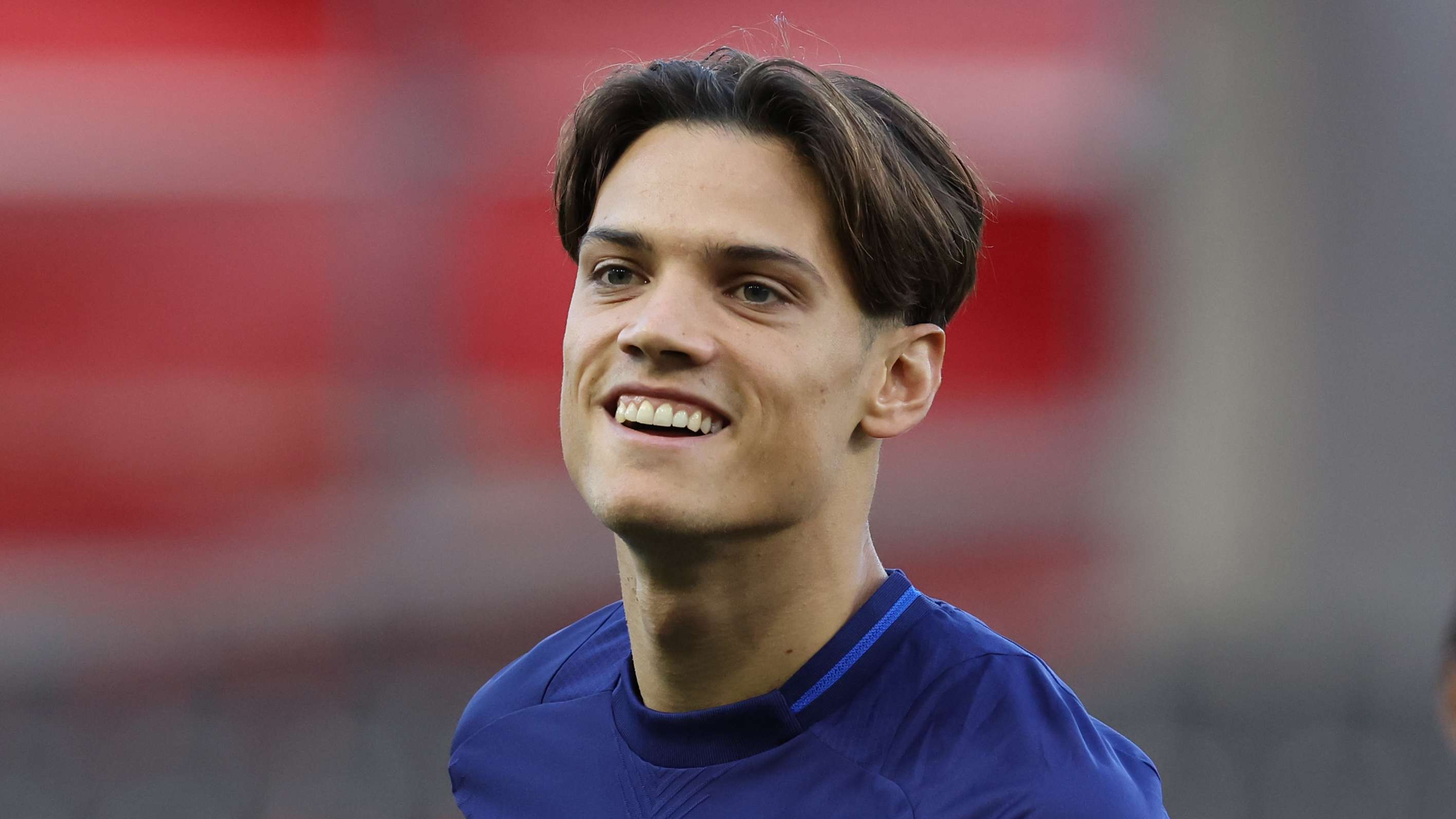 尤其是在面 尤其是在面